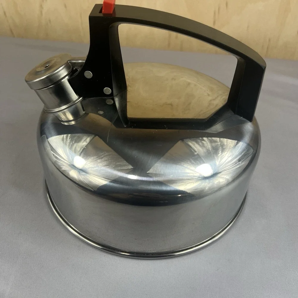 Farberware Stainless Steel Whistling Tea Kettle Teapot 09037 K7005 L8